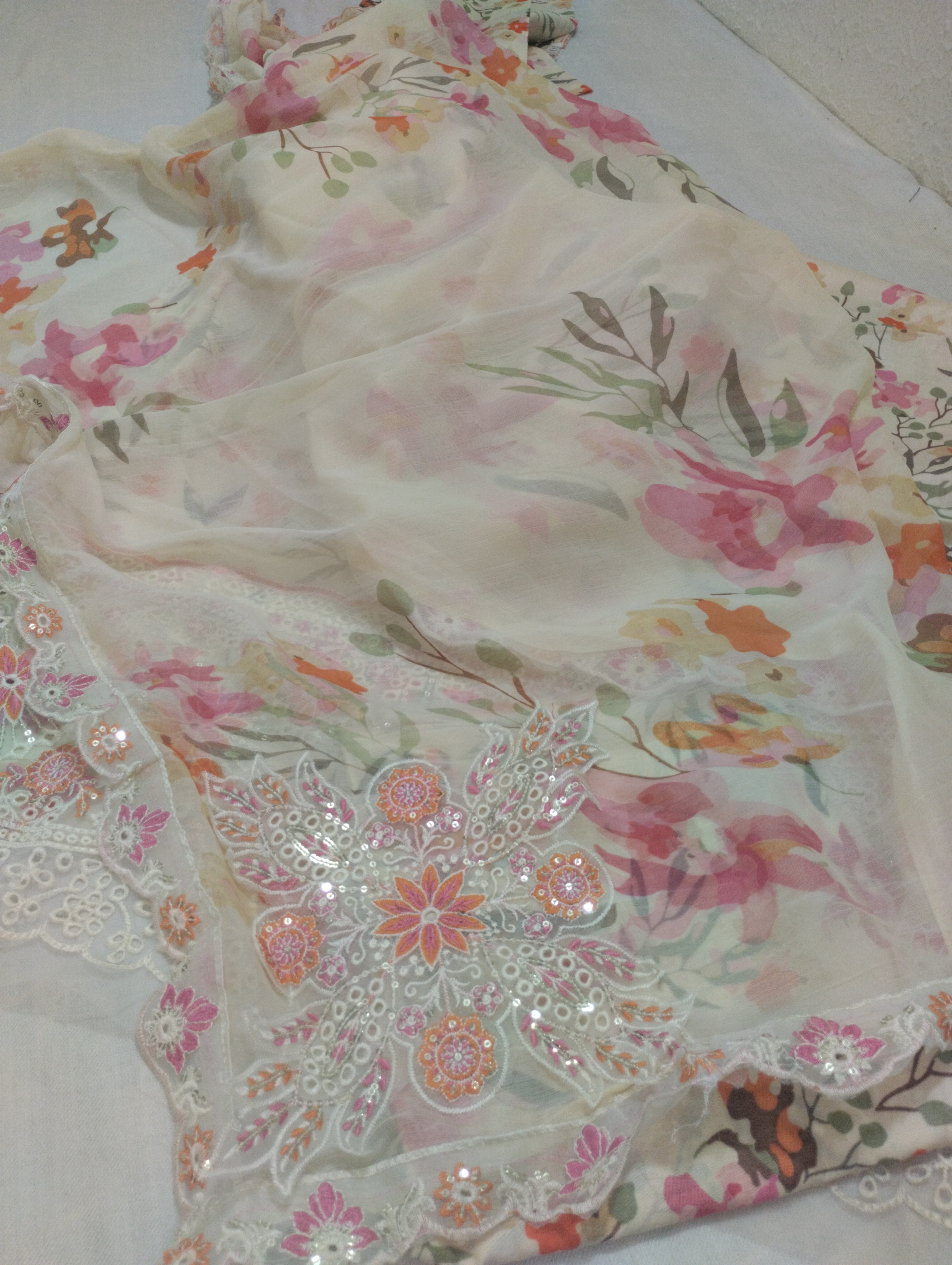 Crimson Premium Lawn 3PC - luxury Chiffon Dupatta"